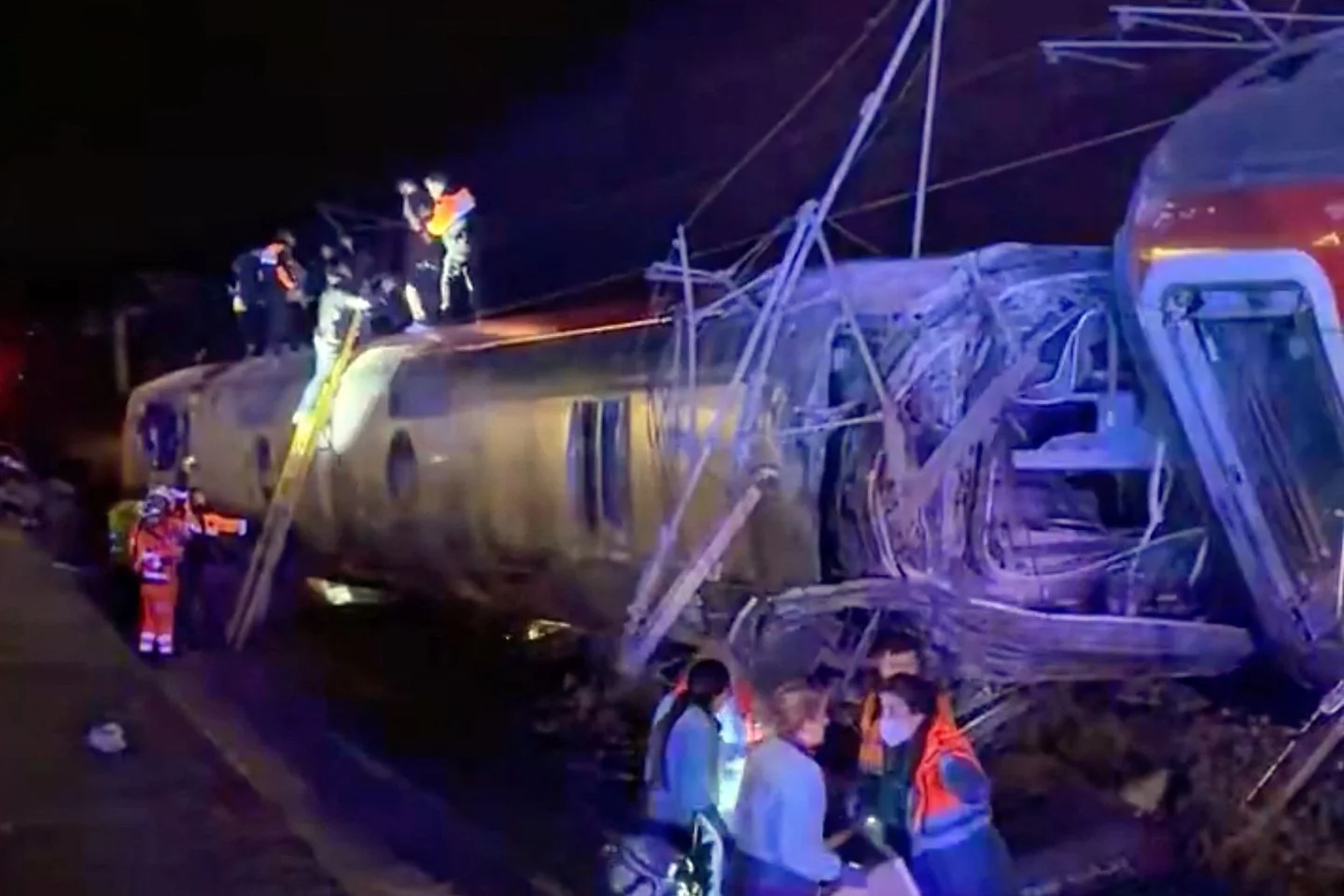 Accident ferroviaire en Espagne : plus de 39 morts dans le sud du pays