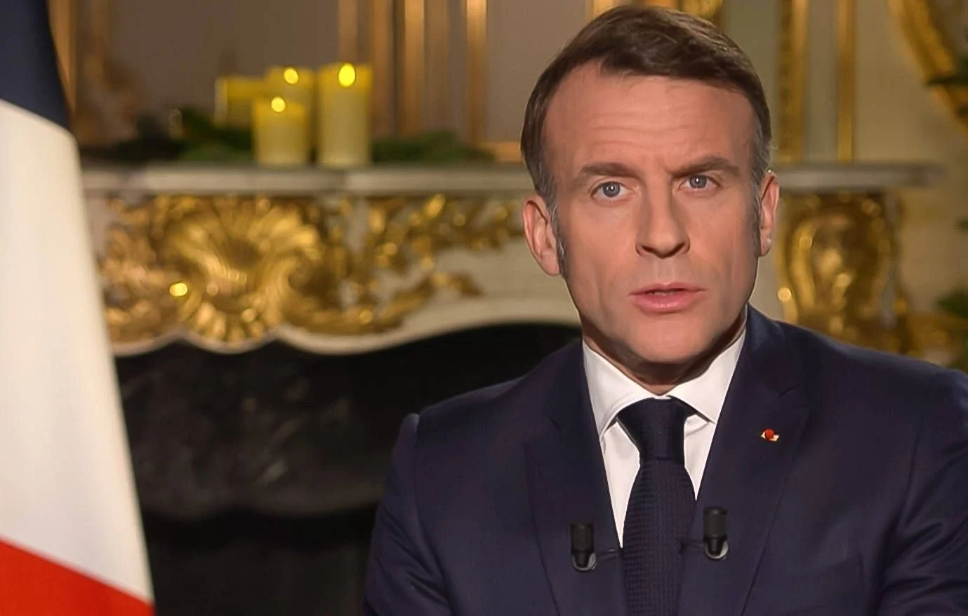 Macron fustige les propos de Trump et appelle à plus de stabilité internationale