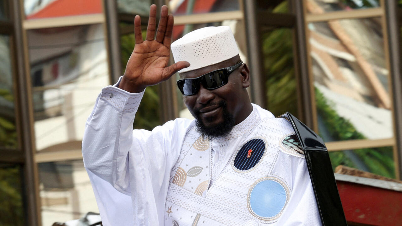 Guinée : Mamadi Doumbouya promet une « Guinée de souveraineté » après sa victoire à la présidentielle