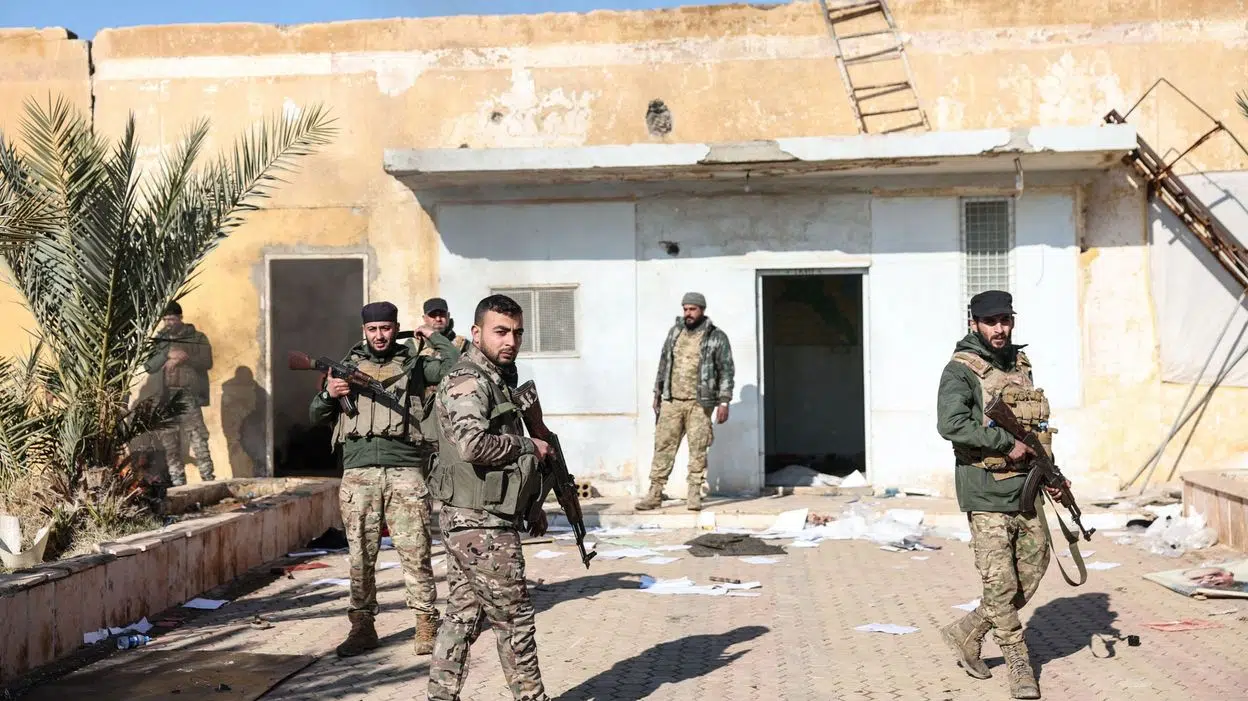 Syrie : l’Irak ouvre des procès contre des prisonniers de l’EI transférés