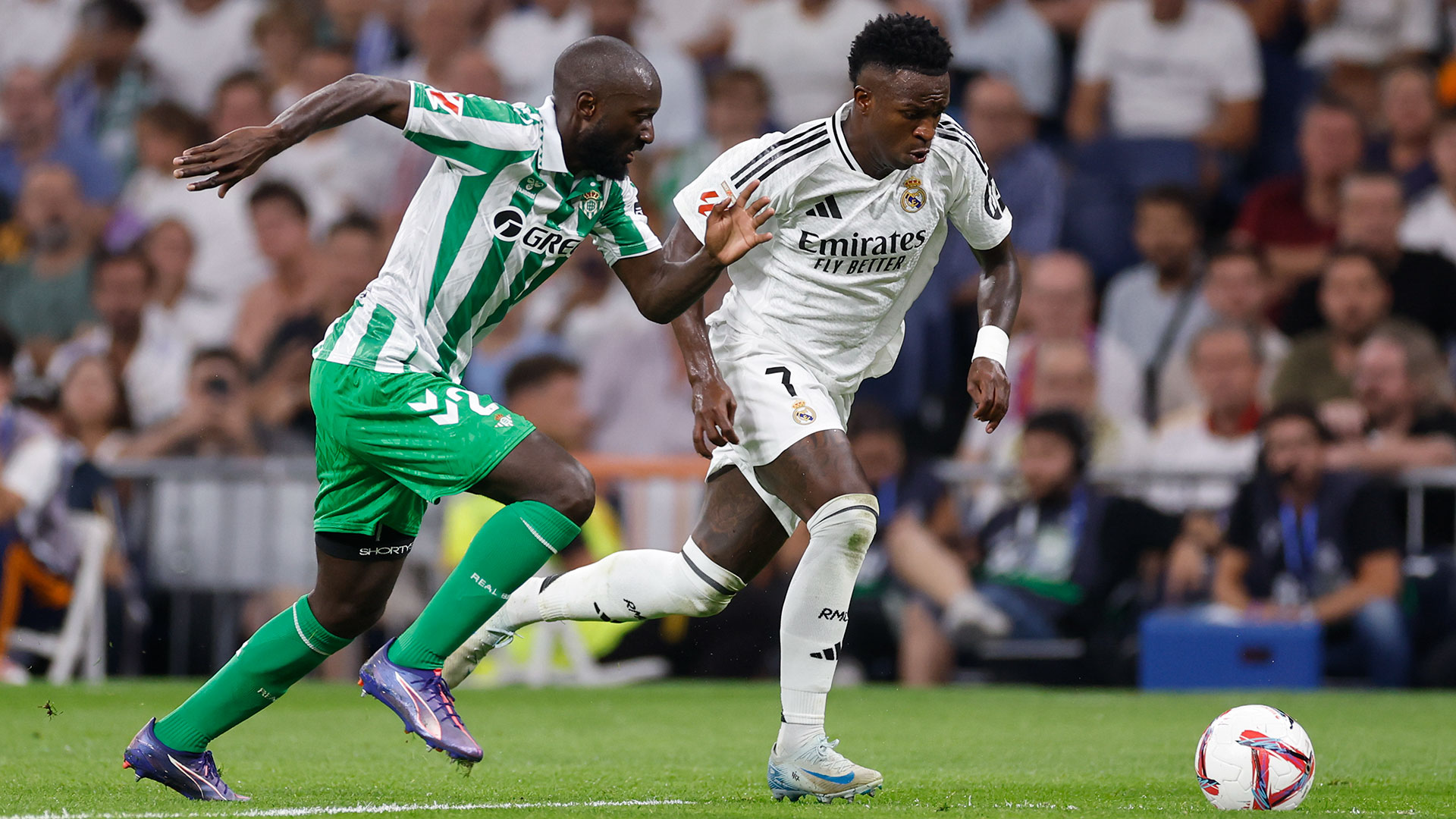Liga : le Real Madrid écrase le Betis et frappe fort en ce début d’année
