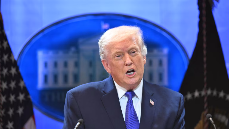 Menaces contre l&rsquo;Iran : Trump ravive le débat sur le 25e amendement