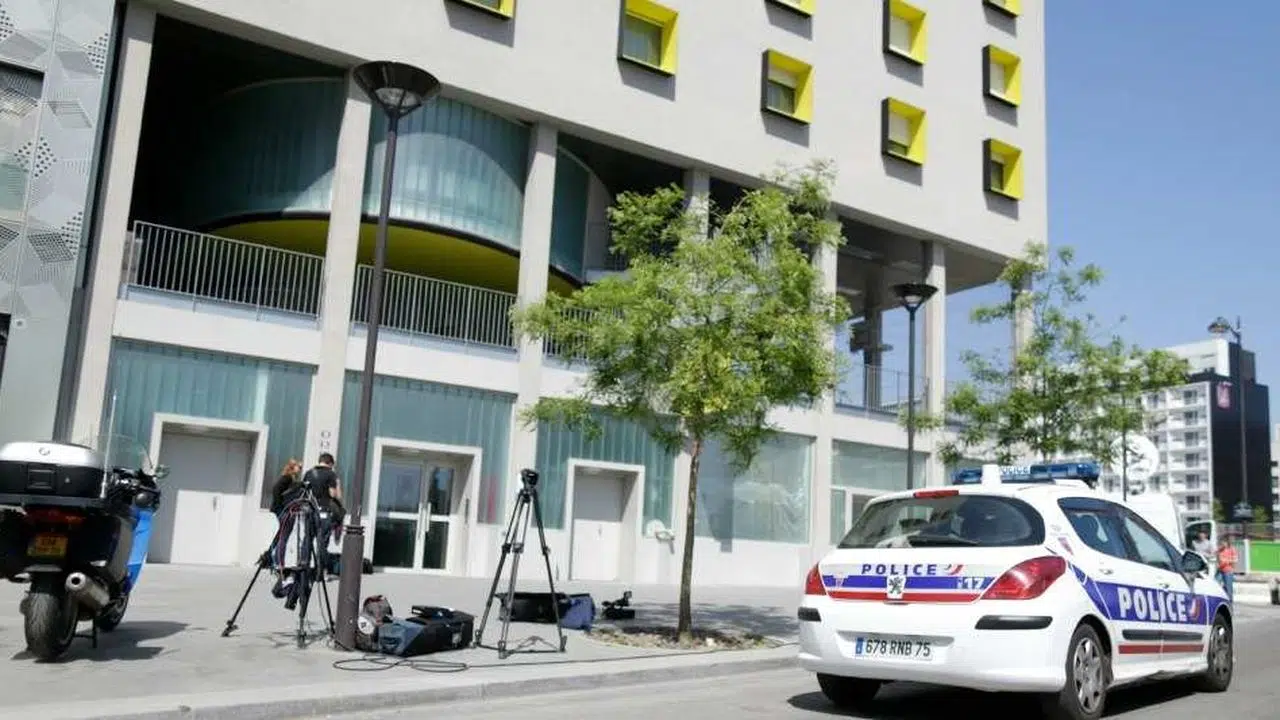 Attentat déjoué à Paris : un adolescent de 17 ans interpellé rue La Boétie