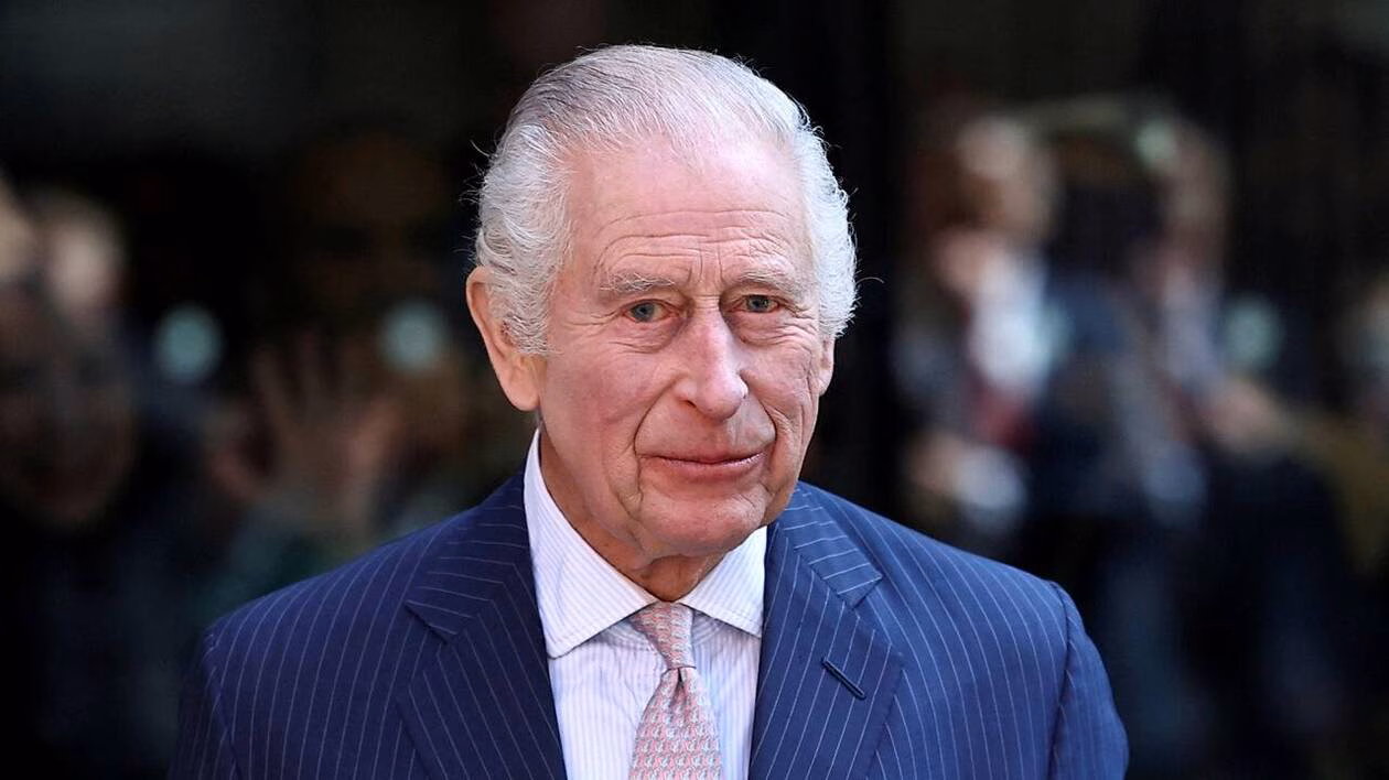 Charles III en visite d’État aux États-Unis : entre célébration historique et controverses diplomatiques