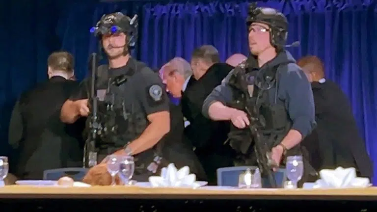 Donald Trump évacué après une fusillade au gala des correspondants de la Maison Blanche : ce que l&rsquo;on sait