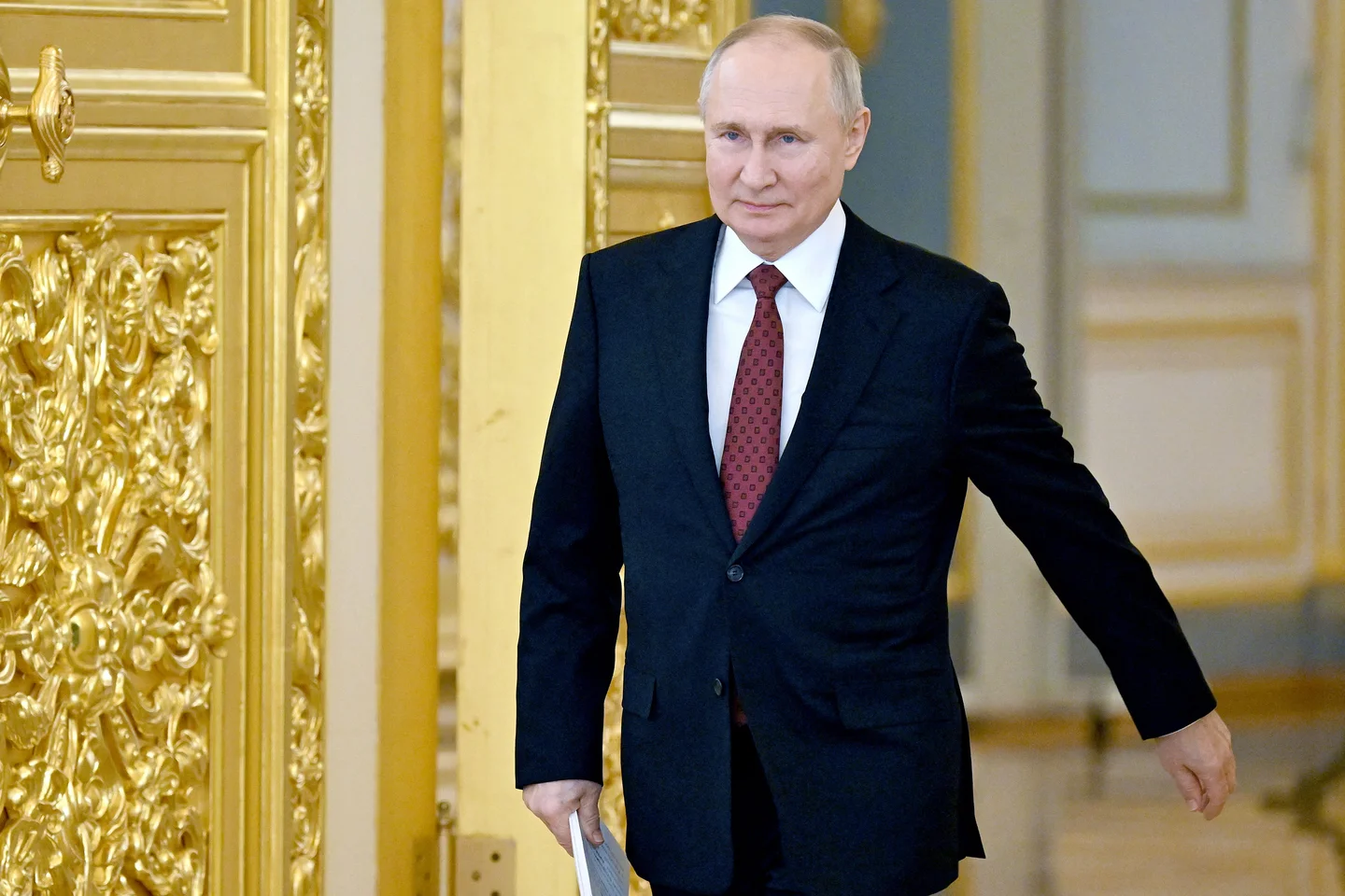 Poutine défend un ordre mondial multipolaire et annonce le déclin de l’Occident