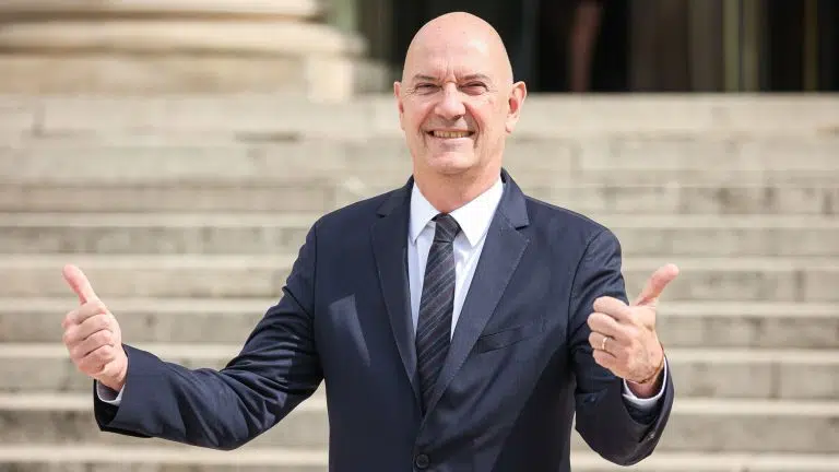 Pétrole : Roland Lescure rassure sur les stocks français malgré la crise mondiale