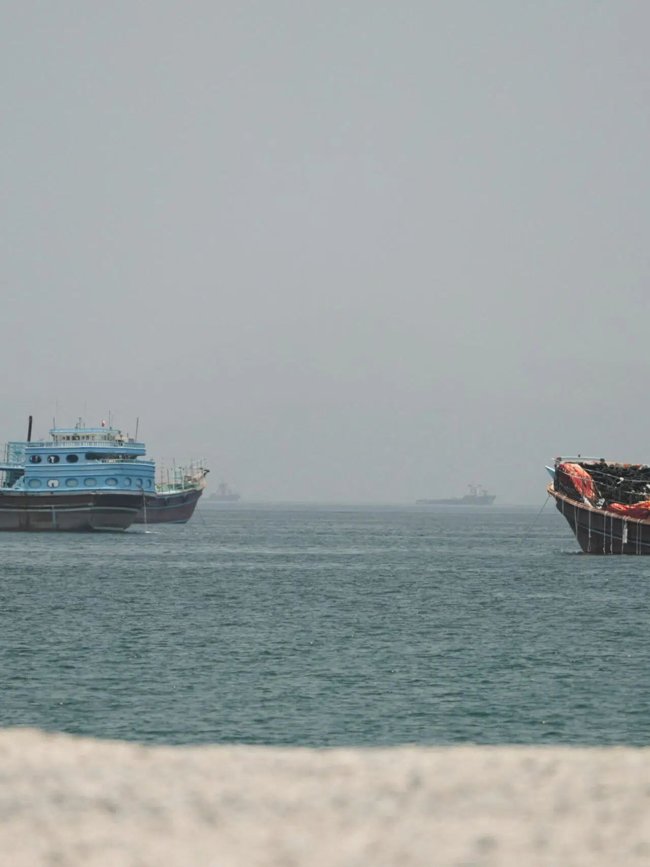 Détroit d'Ormuz : début de l'évacuation de plus de 11 000 marins, l'Inde sous tension