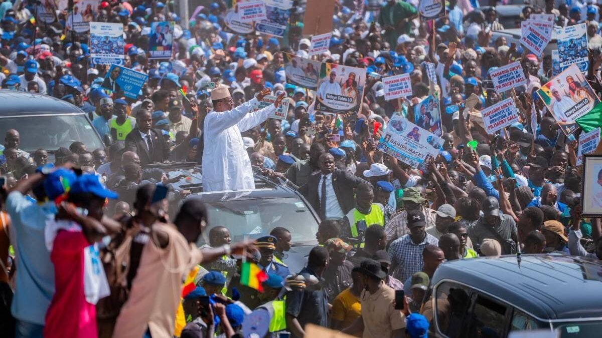 Retour de Macky Sall au Sénégal : que révèle son entretien avec Bassirou Diomaye Faye ?