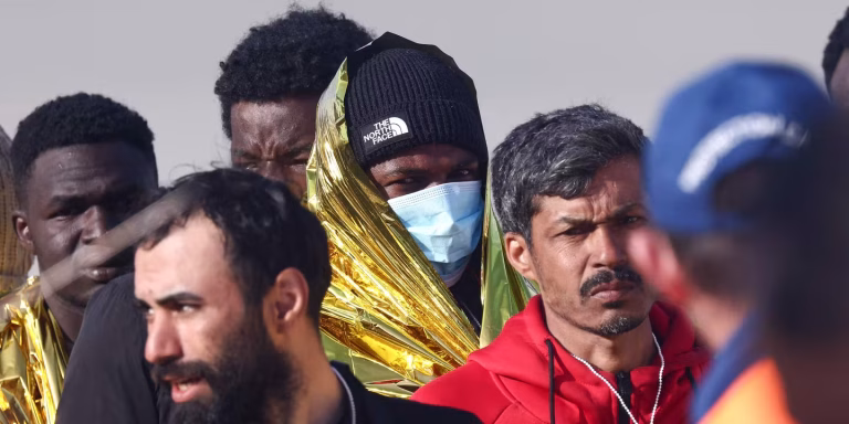 Traversée de la Manche : quatre migrants perdent la vie lors de nouvelles tentatives vers l&rsquo;Angleterre