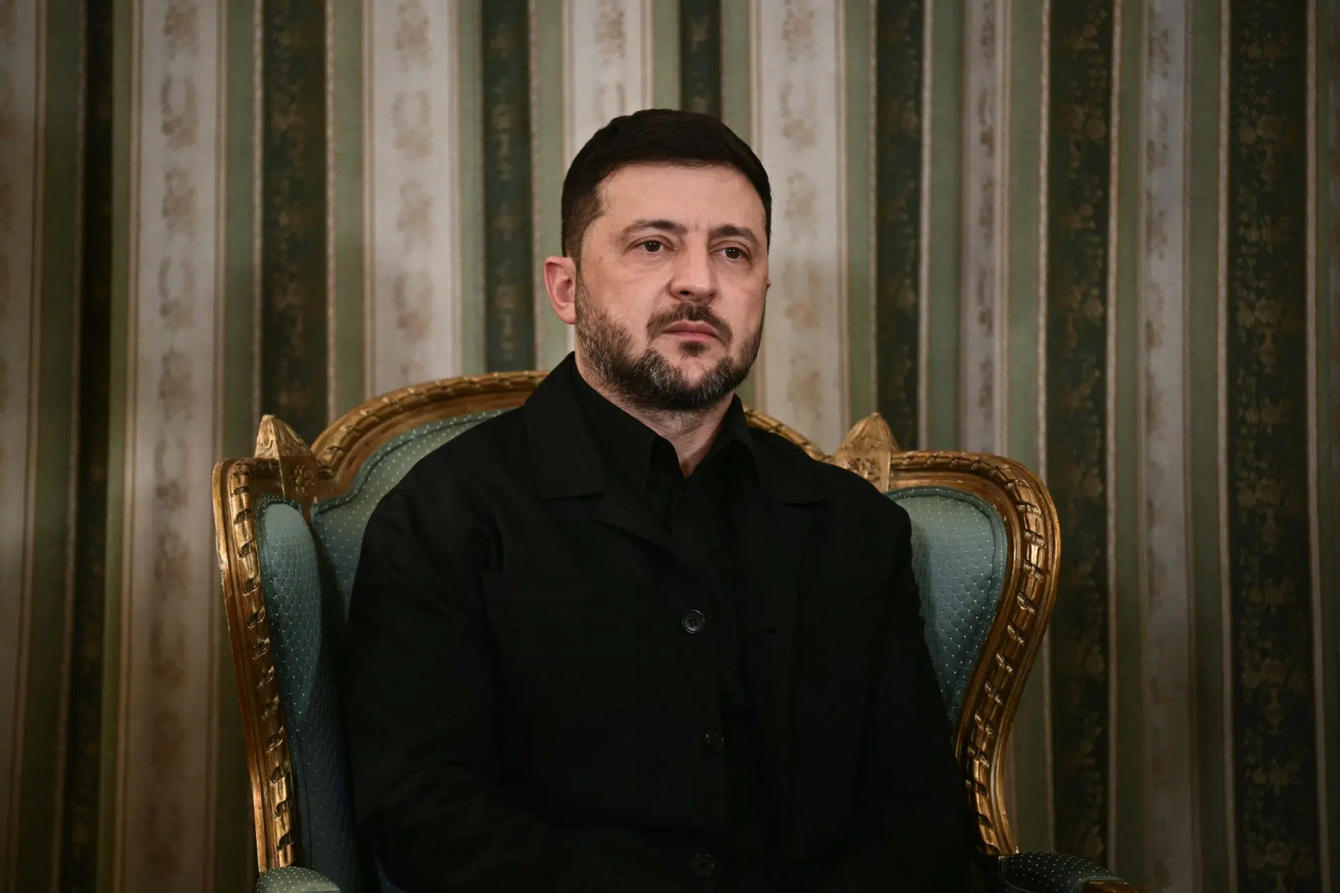 Ukraine : Zelensky appelle à un renforcement de la défense antiaérienne et à des licences pour les